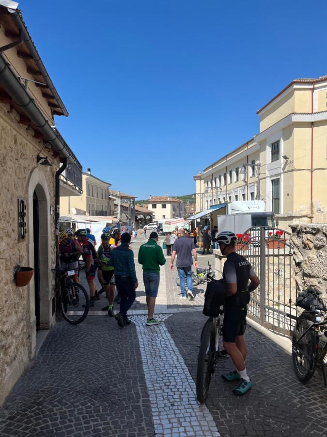 Da Sciuri Case Vacanza Barisciano Eksteriør billede